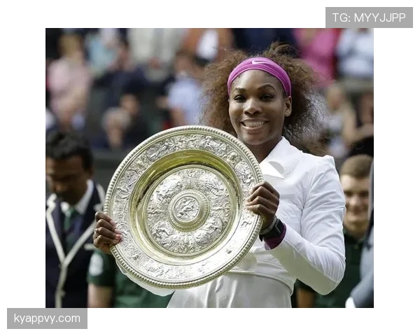 小威退役后晒出的日常：凌晨四点陪娃练琴，自己喝冰美式啃蛋白棒