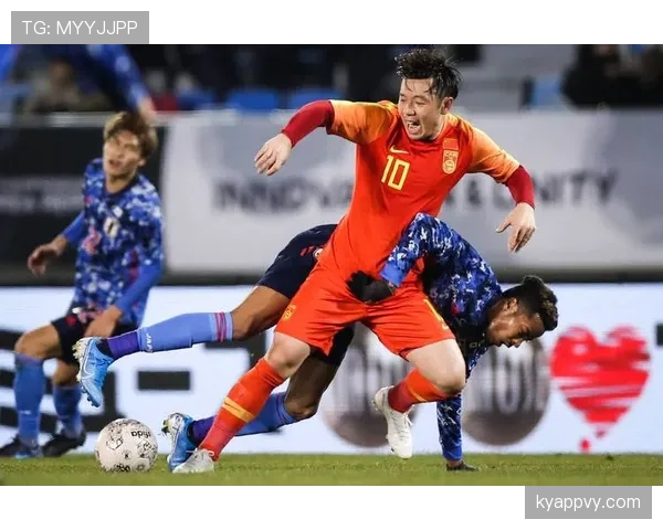 奥纳纳高位逼抢的战术价值与执行逻辑