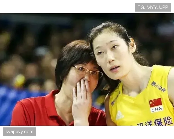 朱婷机场随手一背的那只包，让我想把银行卡藏起来